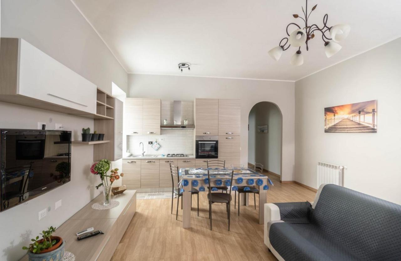Appartamento Casa ilaria Ladispoli Esterno foto