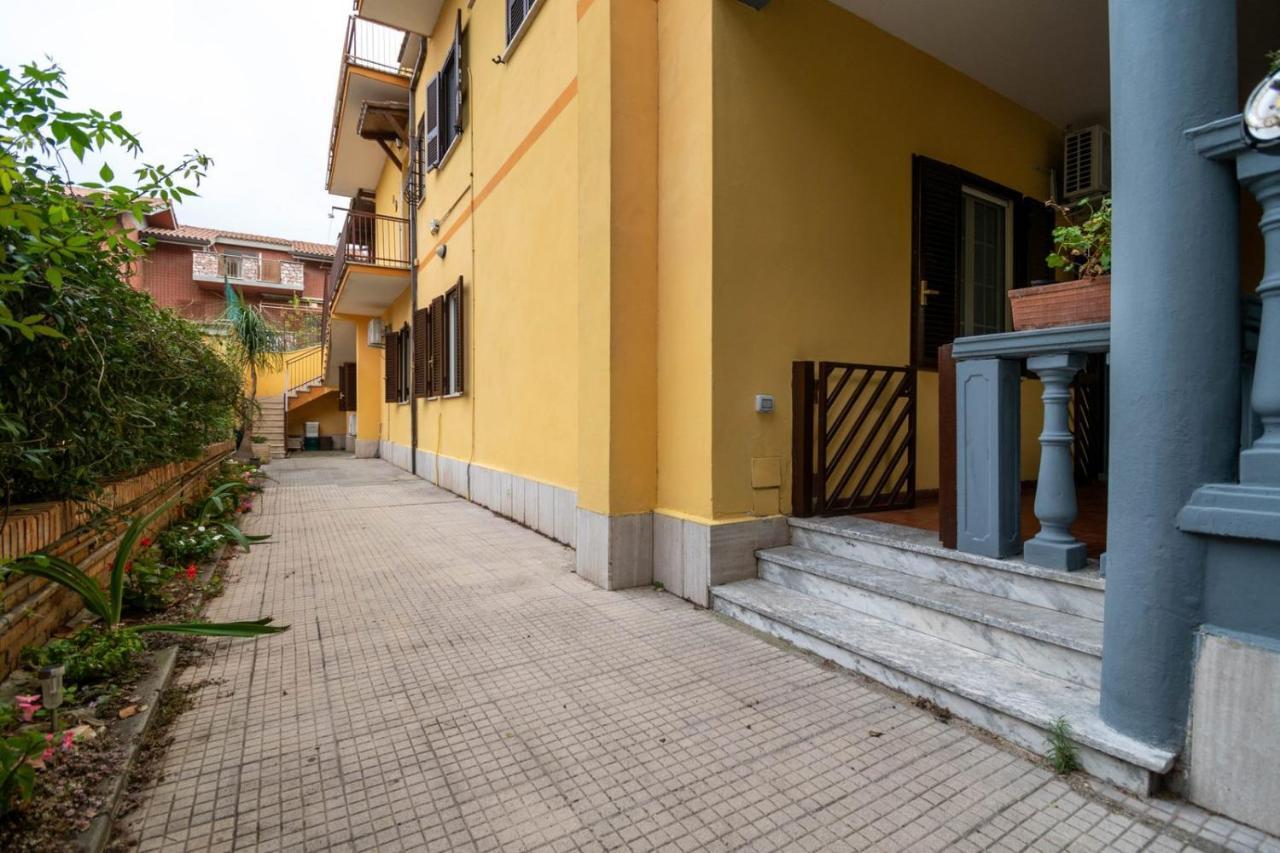 Appartamento Casa ilaria Ladispoli Esterno foto